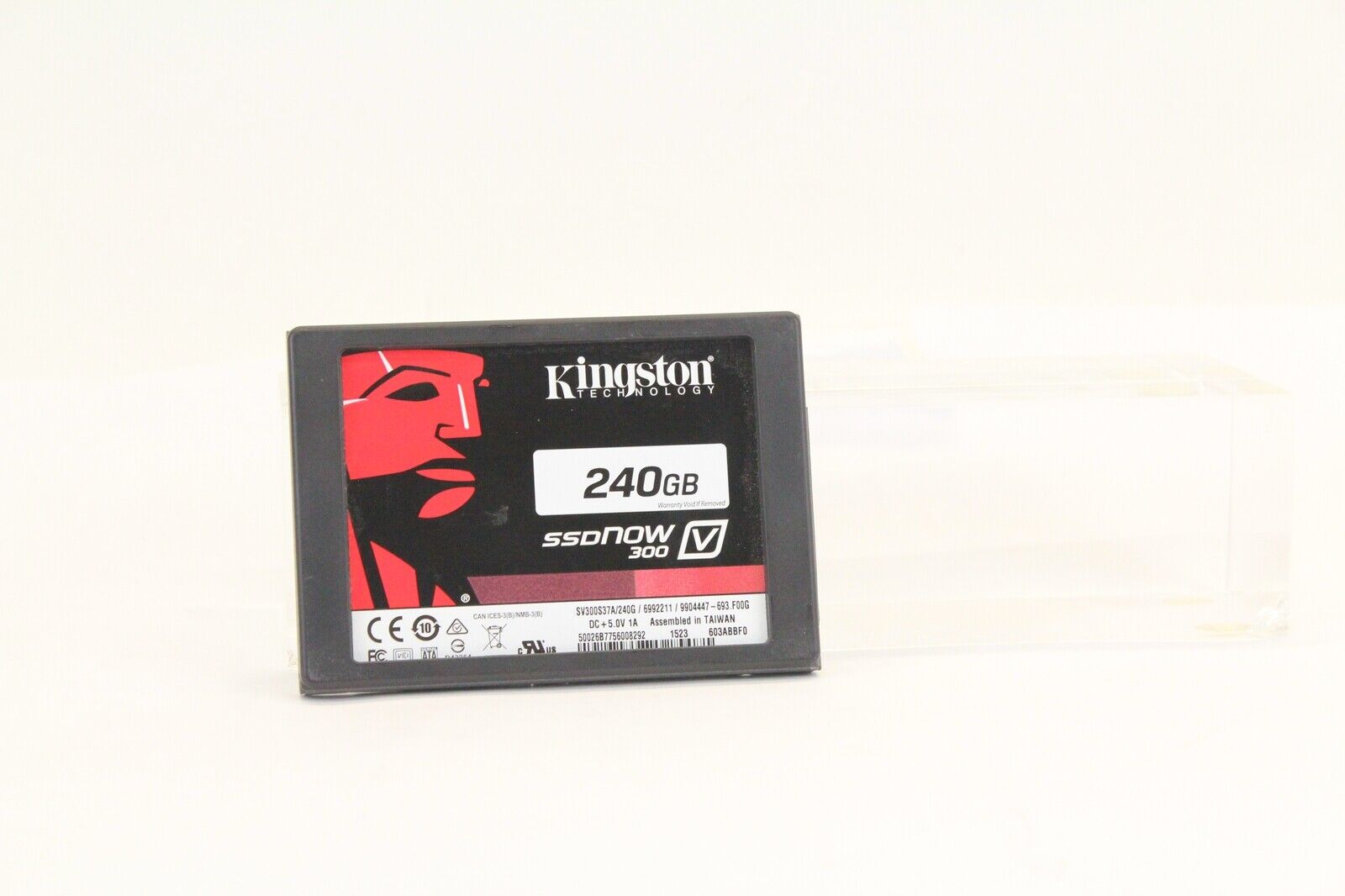 KINGSTON SV300S37A/240G 240GB SSDNow V300 SATA II SSD Internal Solid State Drive
