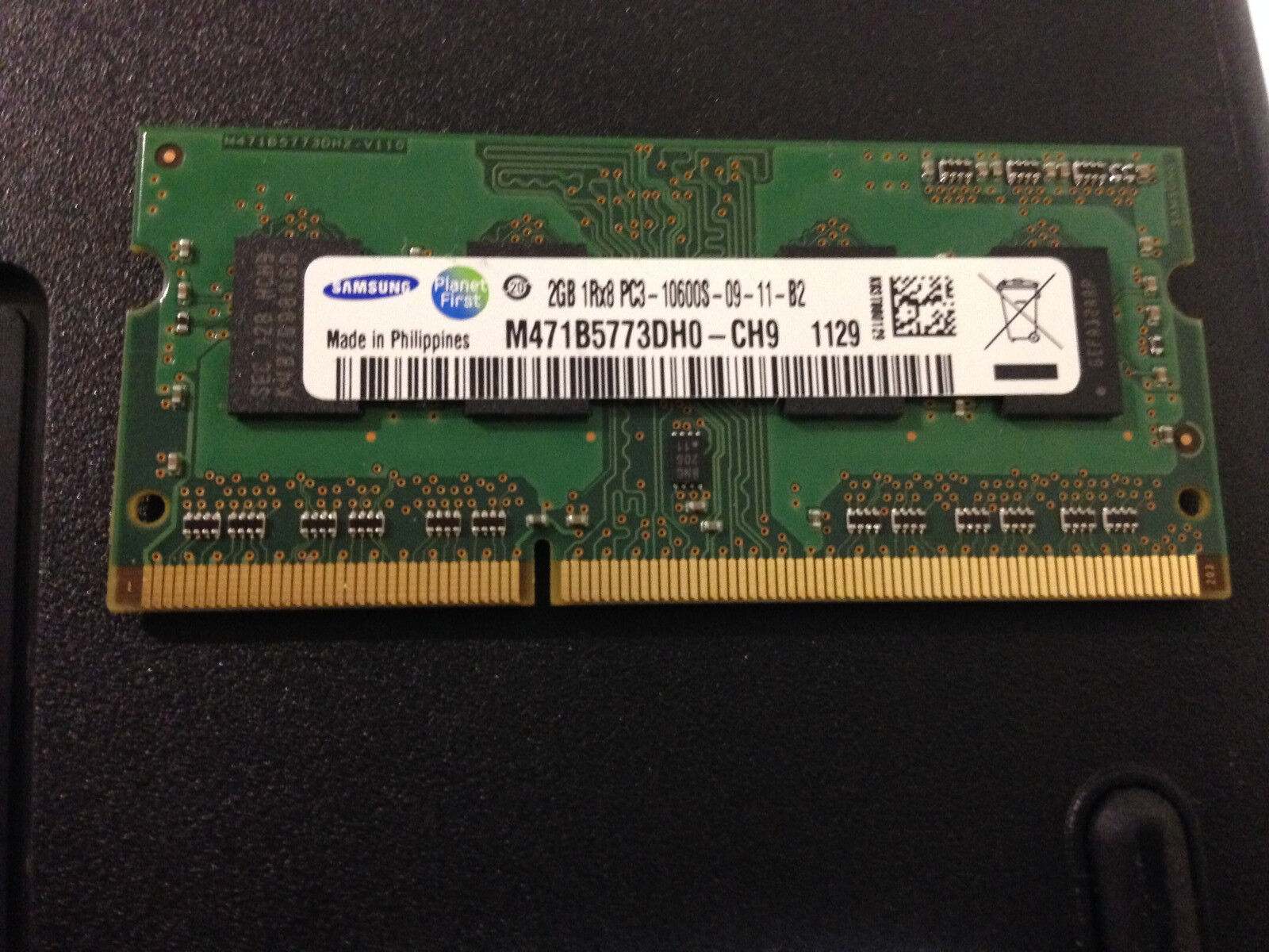 Samsung 2 GB PC3-10600S SO-DIMM 1333 MHz DDR3 SDRAM Memory- 204 pin