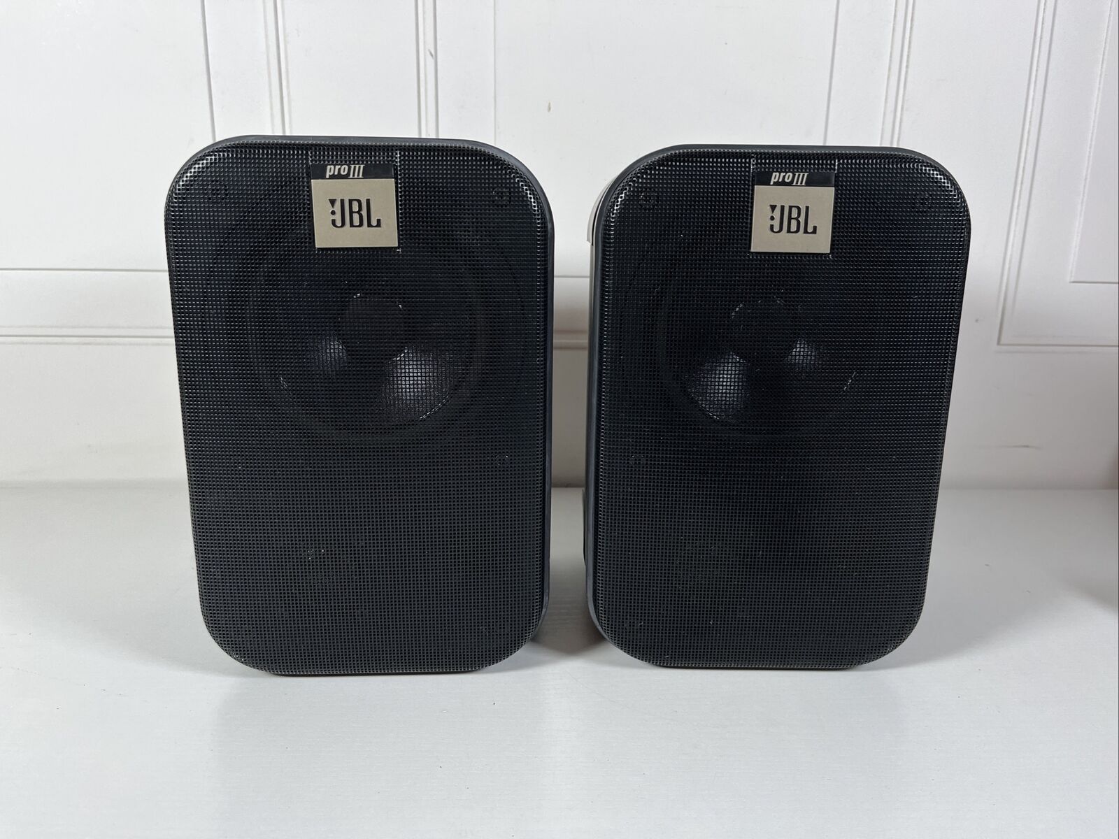 JBL PRO 3 Personal Size Monitor Loudspeakers w/box