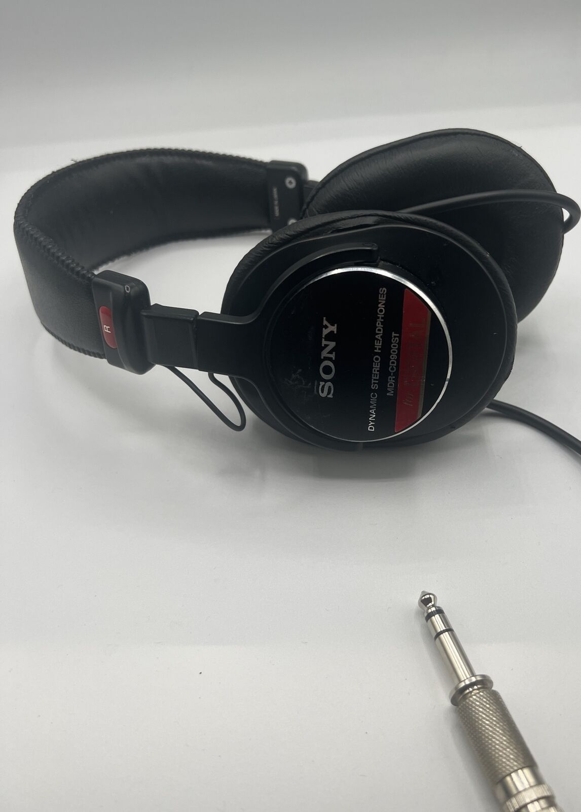 Sony MDR-CD900ST Studio Monitor Stereo Headphones, Black