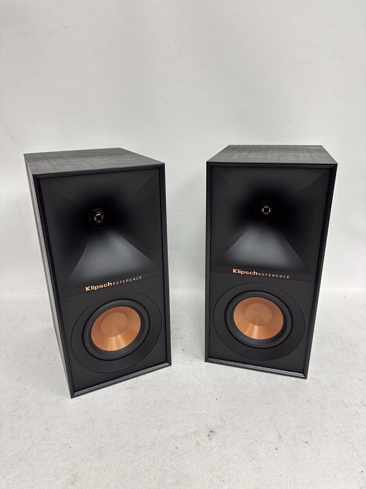 Klipsch Reference R-40M Monitor Speakers (2-Pack).