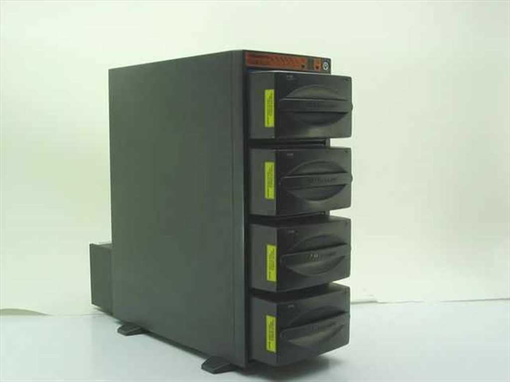 Megadrive EV-200 Ultra-SCSI Network Raid System - 4 Drive Bays w/No Drives)