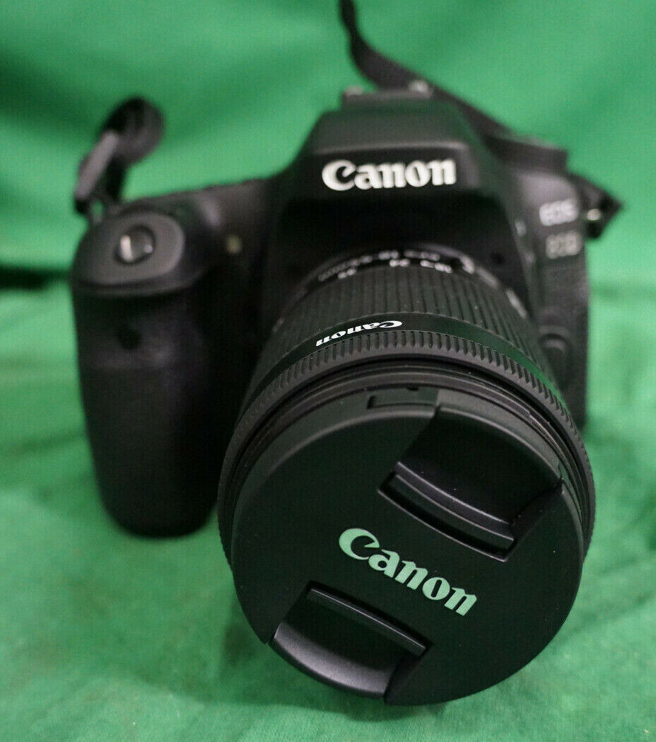Canon EOS 80D 24.2MP Digital SLR Camera & 18-55MM Lens No Battery Or Charger