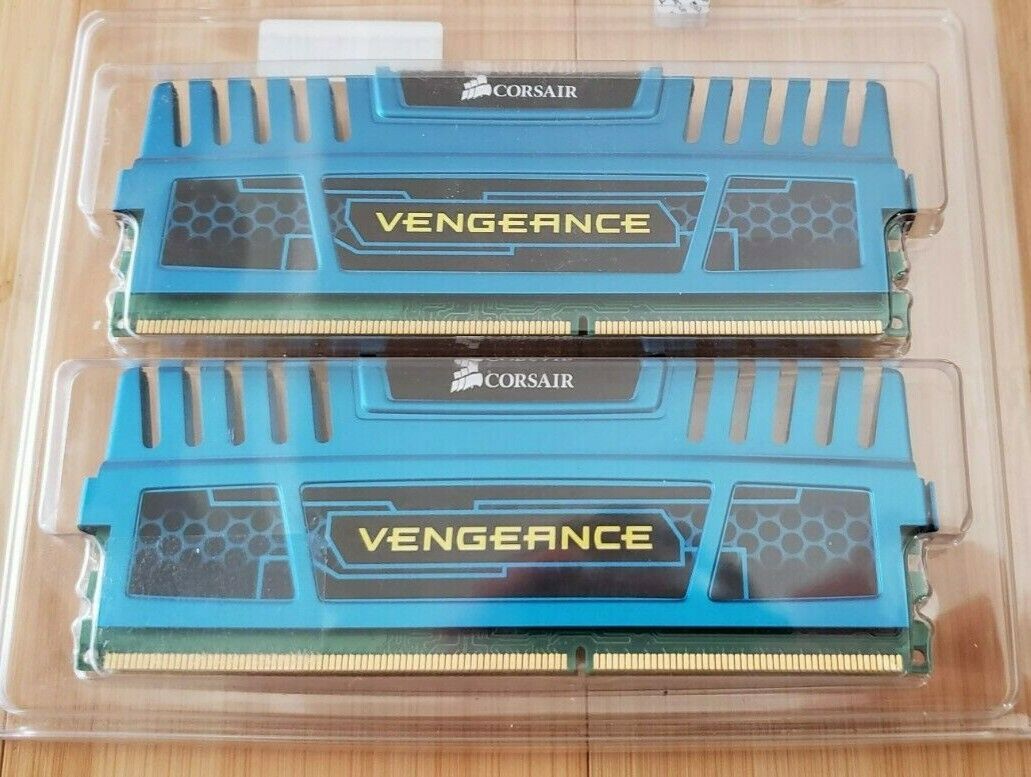 CORSAIR Vengeance 8GB 240Pin DDR3 SDRAM DDR3 1600 Desktop Memory 2x4gb PC3-12800