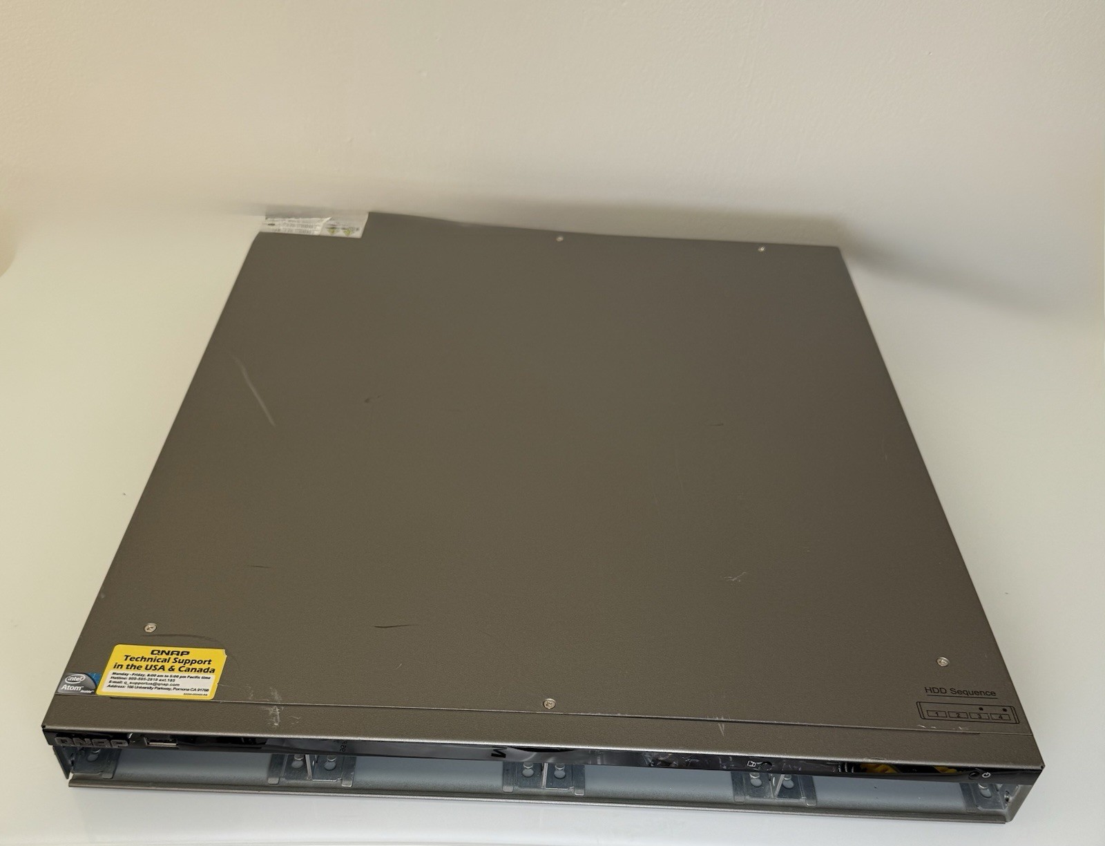 QNAP TS-469U-RP 4-Bay Network Attached Storage Array, NO HDDs/caddies or Rails QNAP TS-469U-RP 4-Bay Network Attached Storage Array, NO HDDs/caddies or Rails
