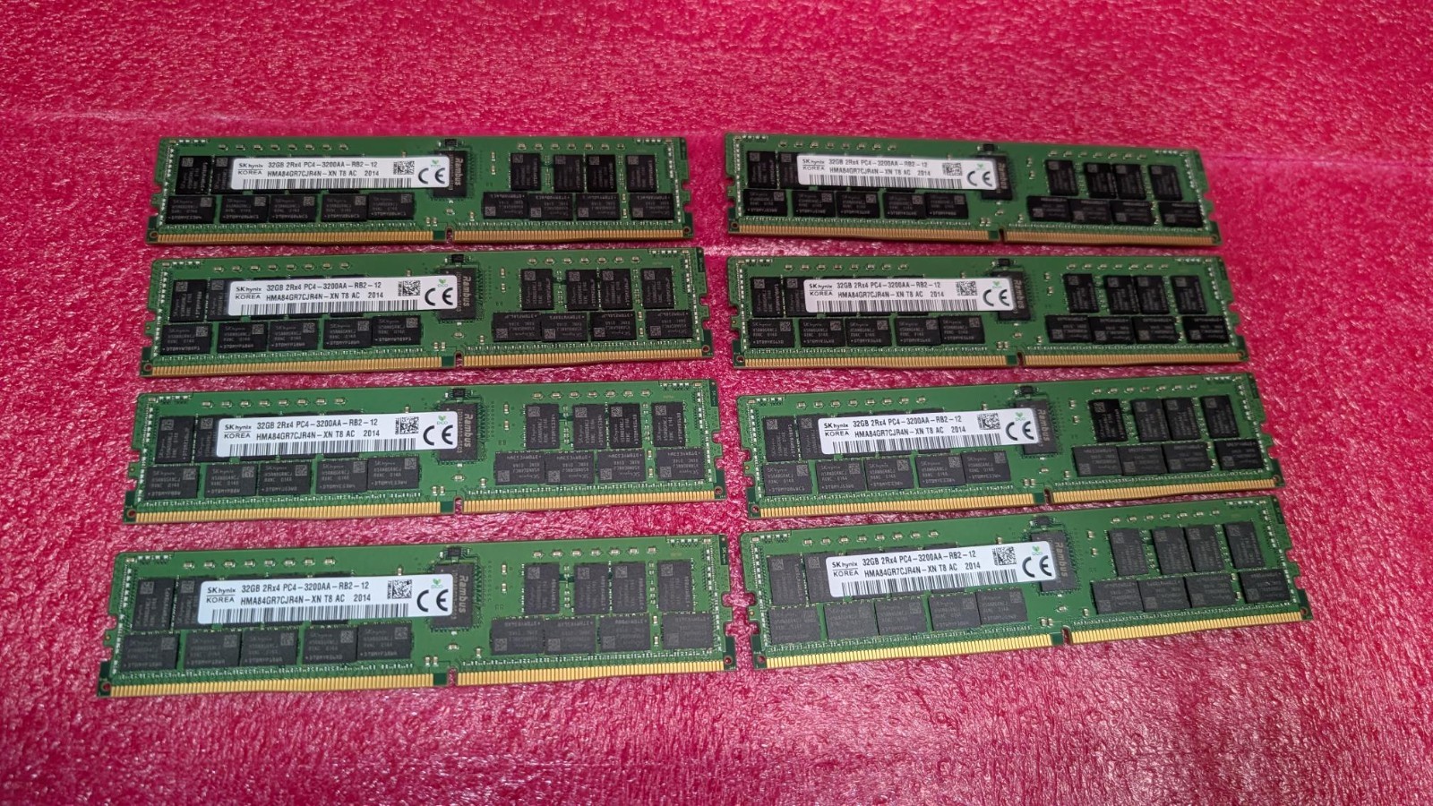 SK Hynix 32GB 2Rx4 PC4-3200AA-RB2-12 RDIMM Server memory HMA84GR7DJR4N-XN T4 SK Hynix 32GB 2Rx4 PC4-3200AA-RB2-12 RDIMM Server memory HMA84GR7DJR4N-XN T4