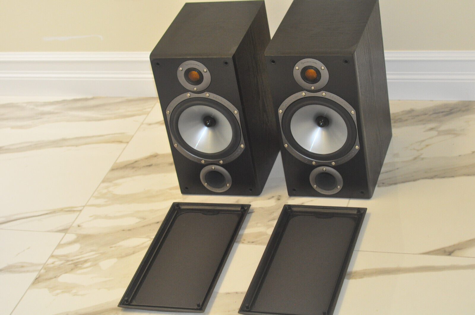 Monitor Audio BR2 Bronze Technology Wooden Loud Speakers Hi-end DUAL WIRED