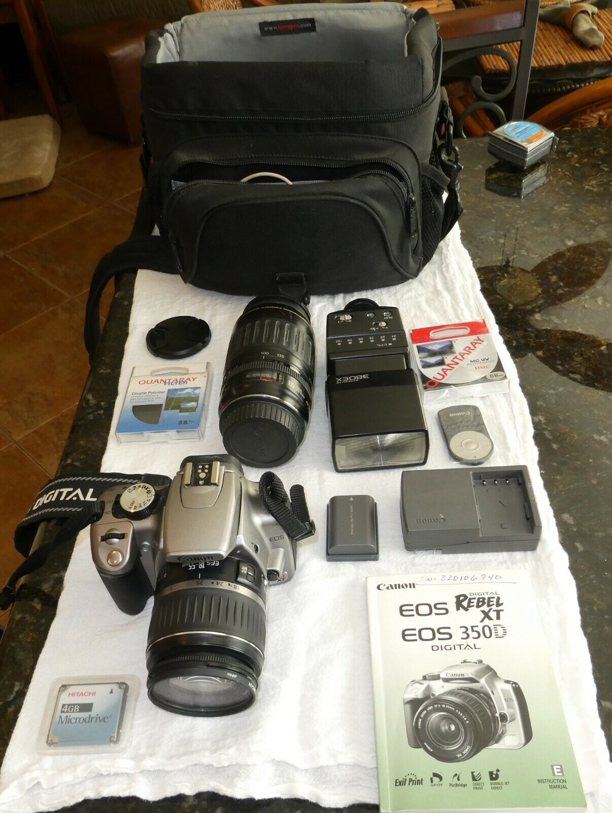 Canon EOS Digital Rebel XT / EOS 350D 8.0MP Digital SLR Camera - Black (Kit...