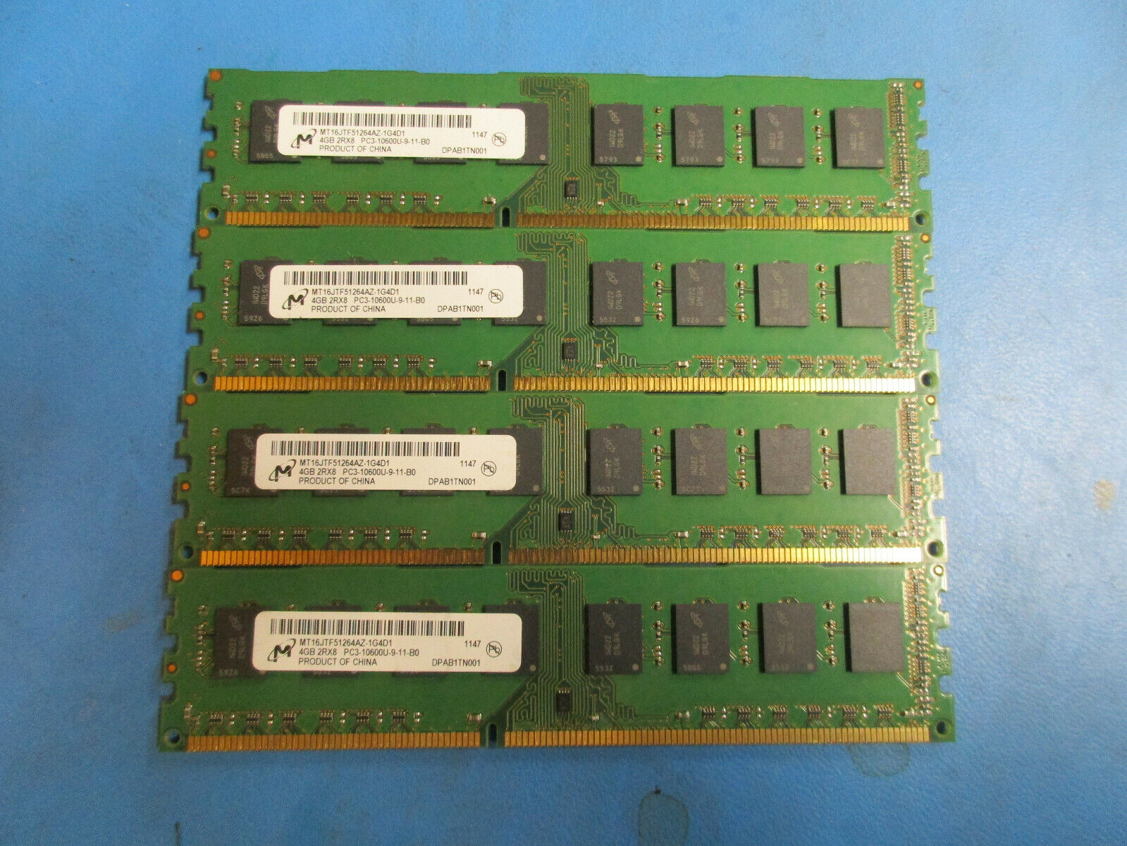 Micron 16GB 4 X 4GB PC3-10600 DDR3 NON-ECC 240 PIN MT16JTF51264AZ-1G4D1