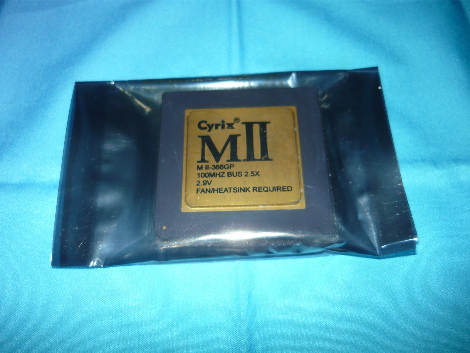Vintage Cyrix MII-366GP Super Socket 7 CPU 250 MHz 2.9V Used