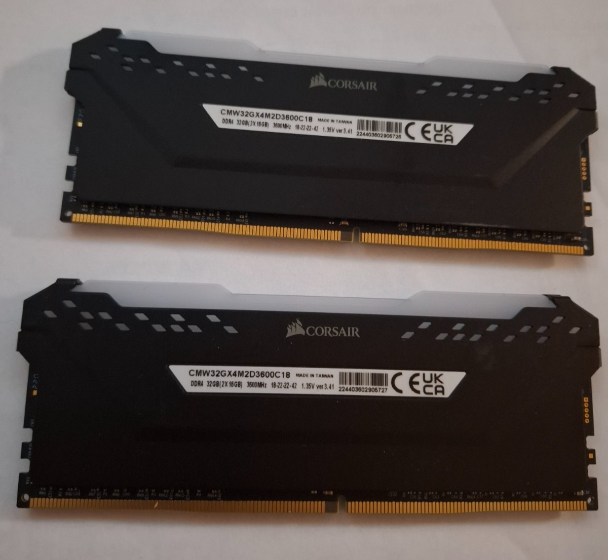 Corsair Vengeance 32GB (2x16GB) DDR4-3600 DIMM RAM CMK32GX4M2C3600C20