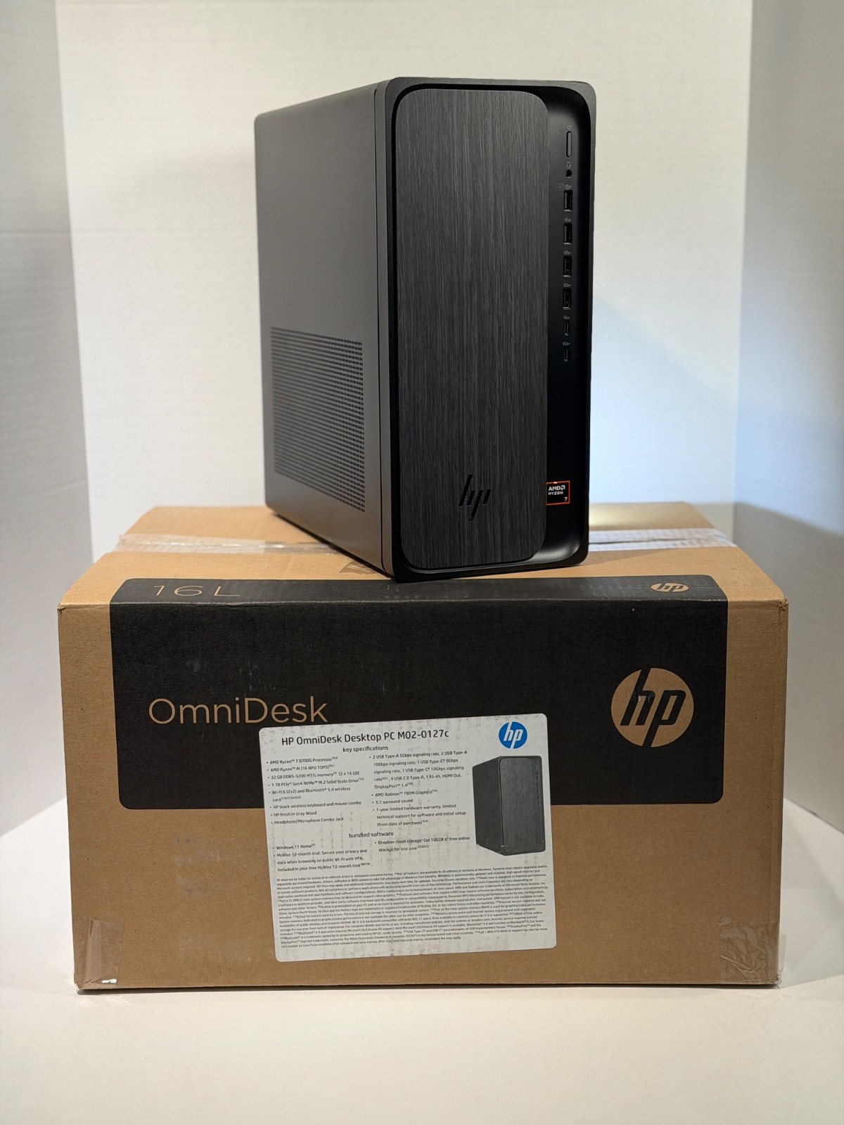 HP OmniDesk M02-0127C Desktop | Ryzen 7 8700G | 32GB DDR5 | 1TB NVMe | Win 11