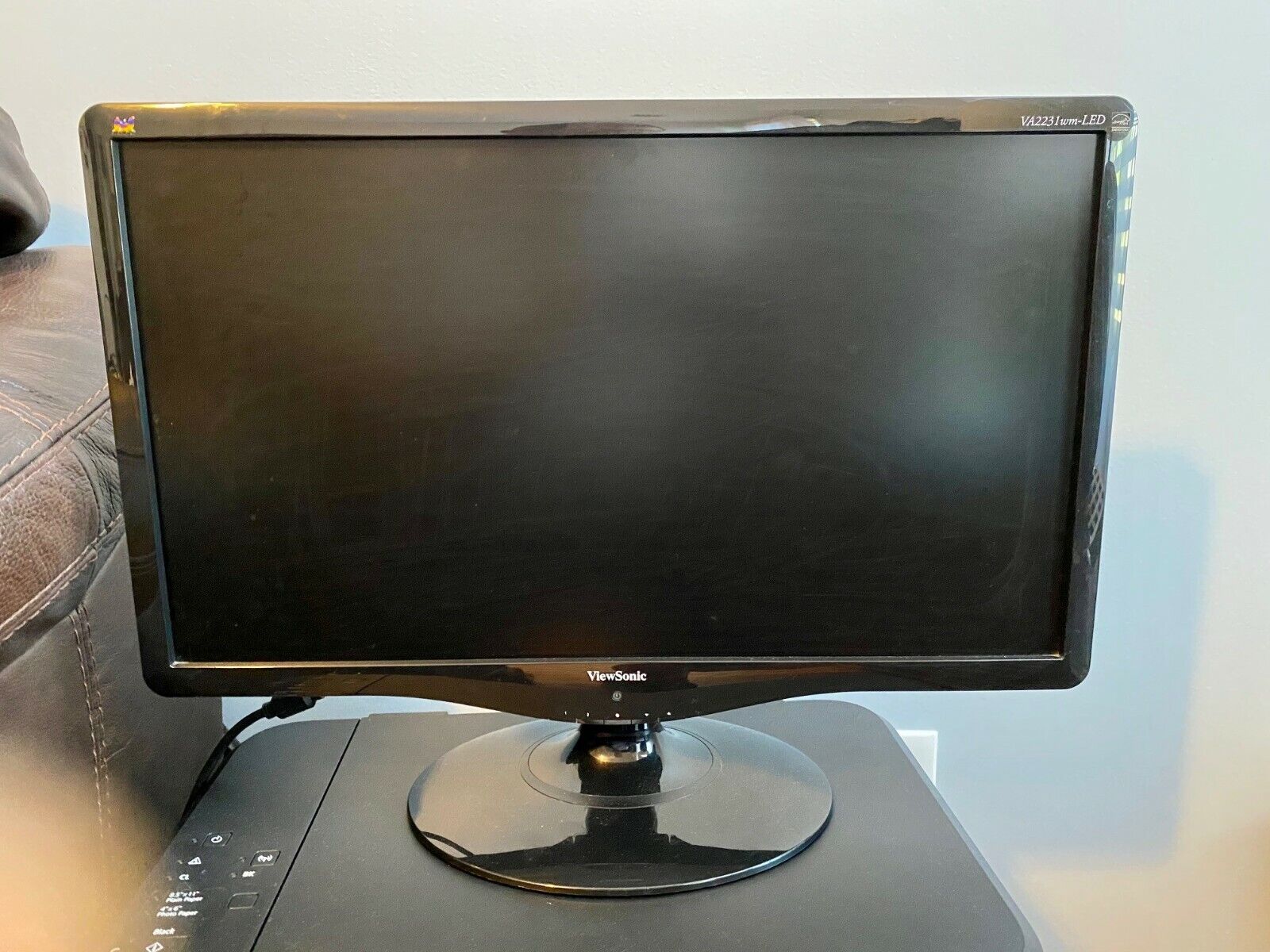 Viewsonic VA2231WM-LED 22-Inch Widescreen LED Monitor. Full HD 1920 x 1080