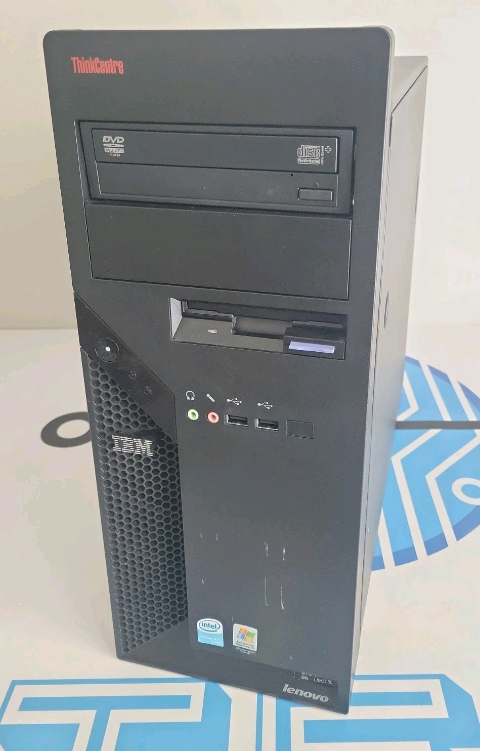 Retro IBM Lenovo ThinkCentre M52 IP4 CPU 3.00GHz COA WIN XP Pro *No HDD RAM OS