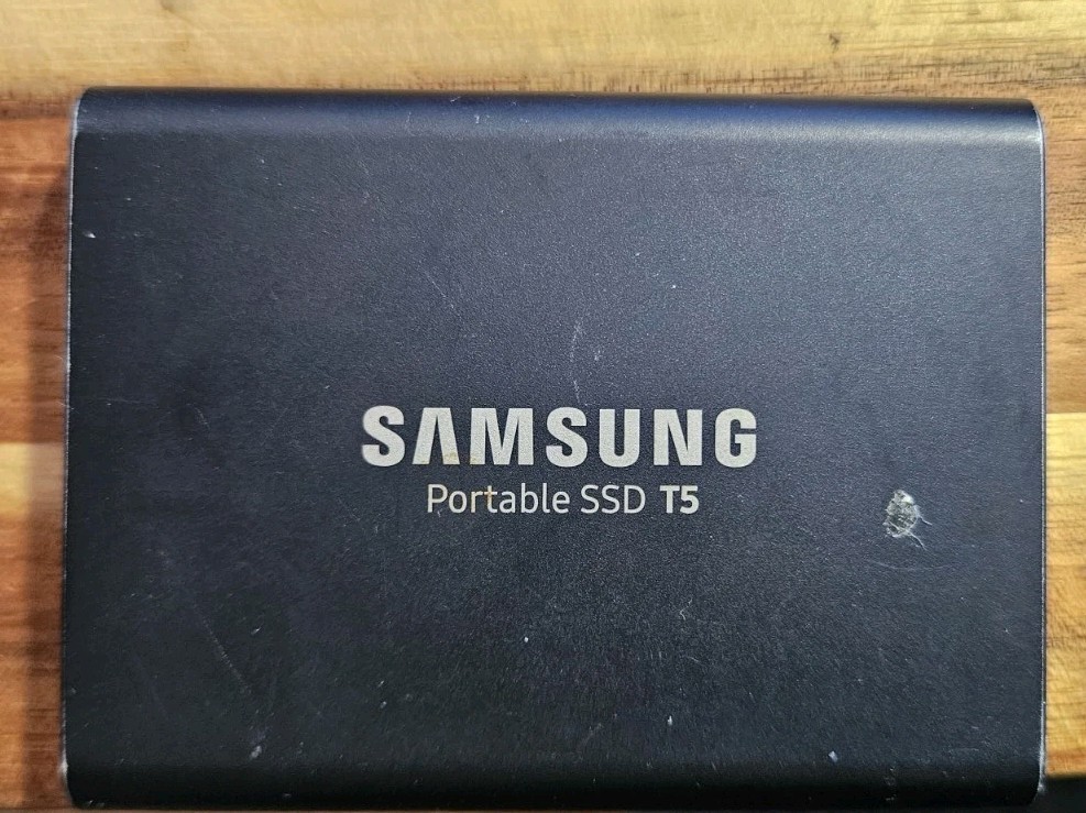Samsung T5 Portable External SSD Solid State Drive Storage - Black 1TB