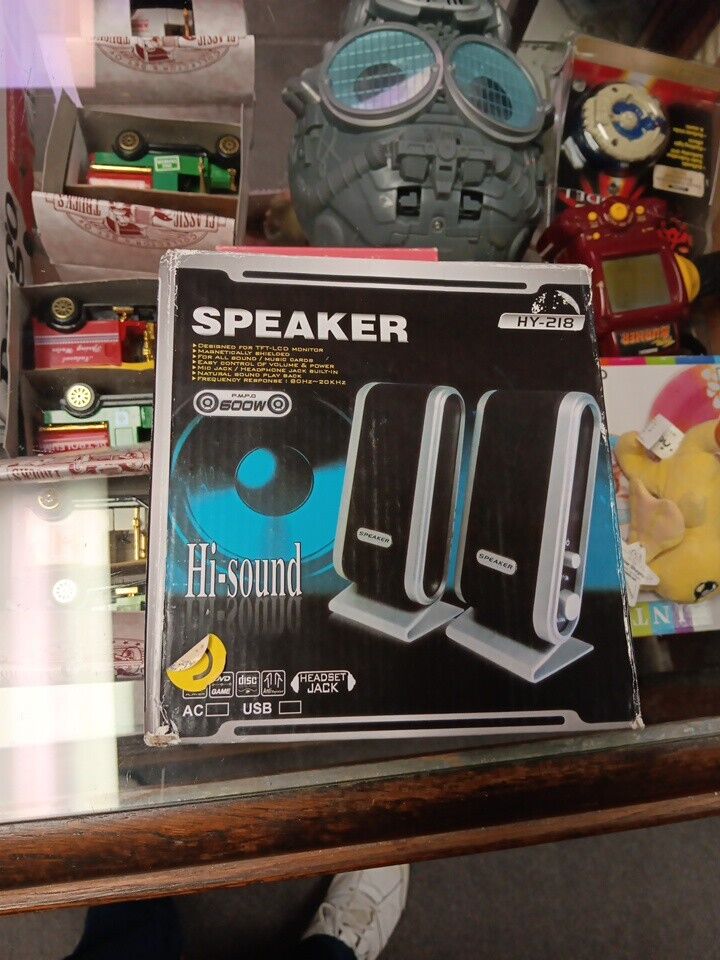 Speaker designed for tft-lc d monitor