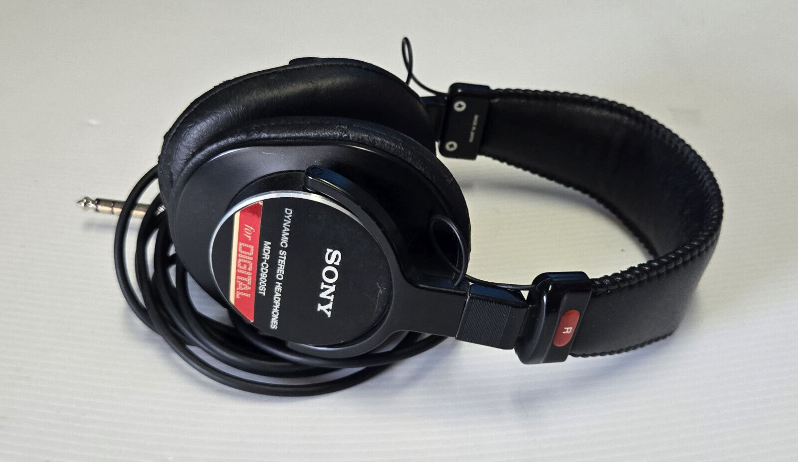 Sony MDR-CD900ST Studio Monitor Stereo Headphones Japan