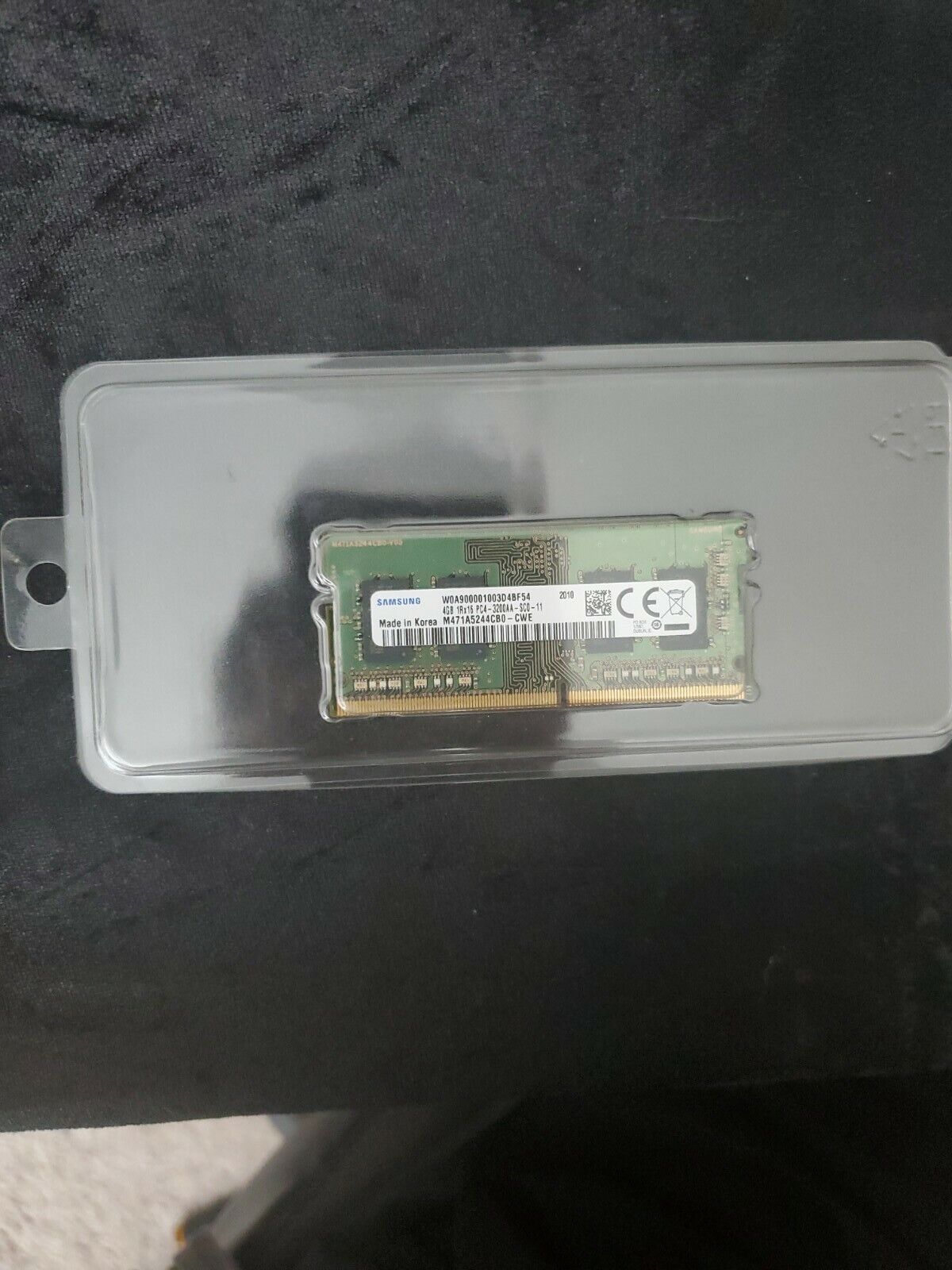 Samsung 4GB 1Rx16 PC4 DDR4 3200MHz SO-DIMM Memory Module (M471A5244CB0-CWE)