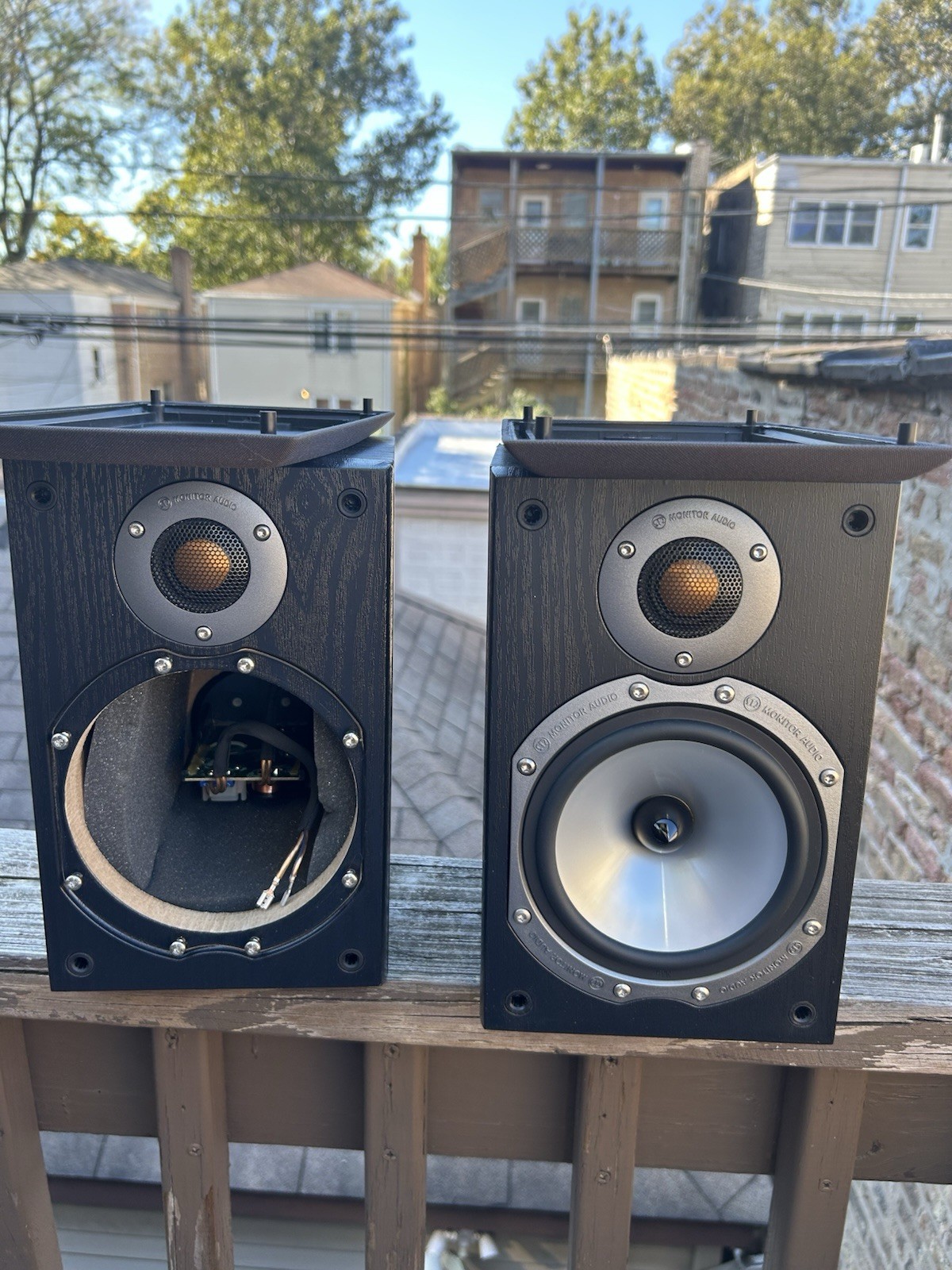 Monitor Audio BR1 Bronze Bookshelf Speakers 1 Missing The Woofer & Biding Post