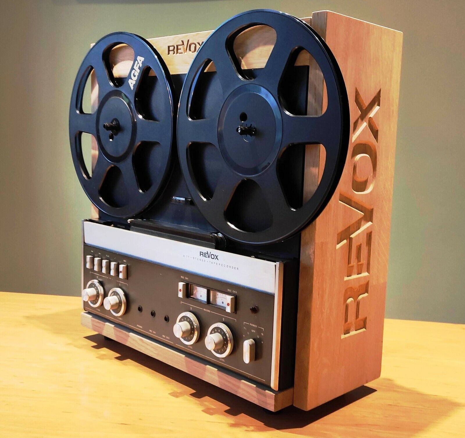 Wooden case for Revox A77 without a finish KIT