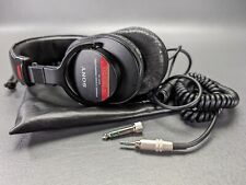 Sony MDR-V6 Studio Monitor Dynamic Stereo Headphones picture