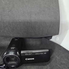 Canon VIXIA HF R800 HD Digital Camcorder 57X Advanced Zoom Working - No Charger picture